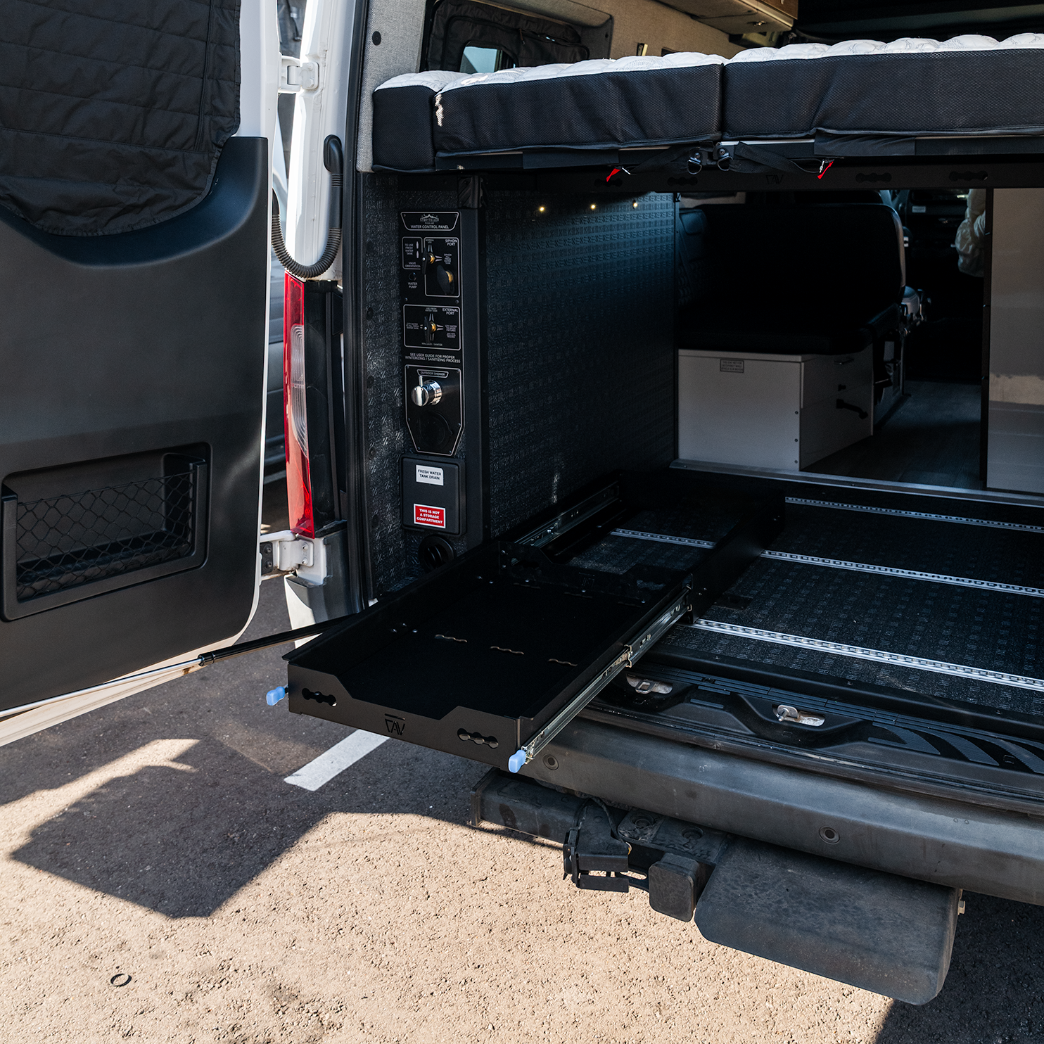 28" Cargo Tray Slide