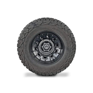 Talon Super Single off-road wheel set for Sprinter with durable all-terrain tire and black alloy rim