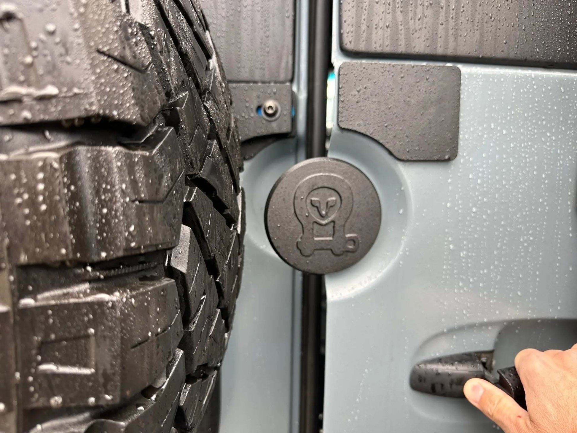 Sprinter Tire Module : Oversized (35" Tires) - RennTech - Owl Outdoor