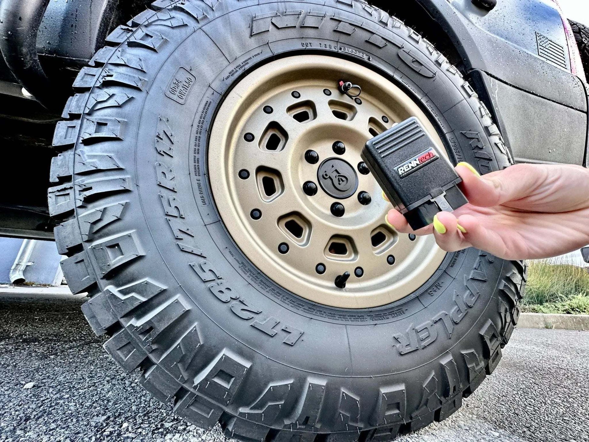 Sprinter Tire Module : Oversized (35" Tires) - RennTech - Owl Outdoor