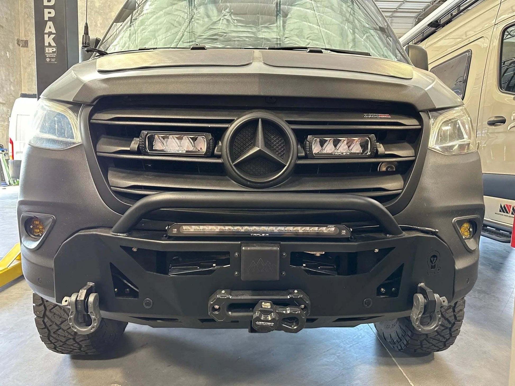 Sprinter Light Bar : Triple-R Linear 18 (21") Elite - Owl Outdoor