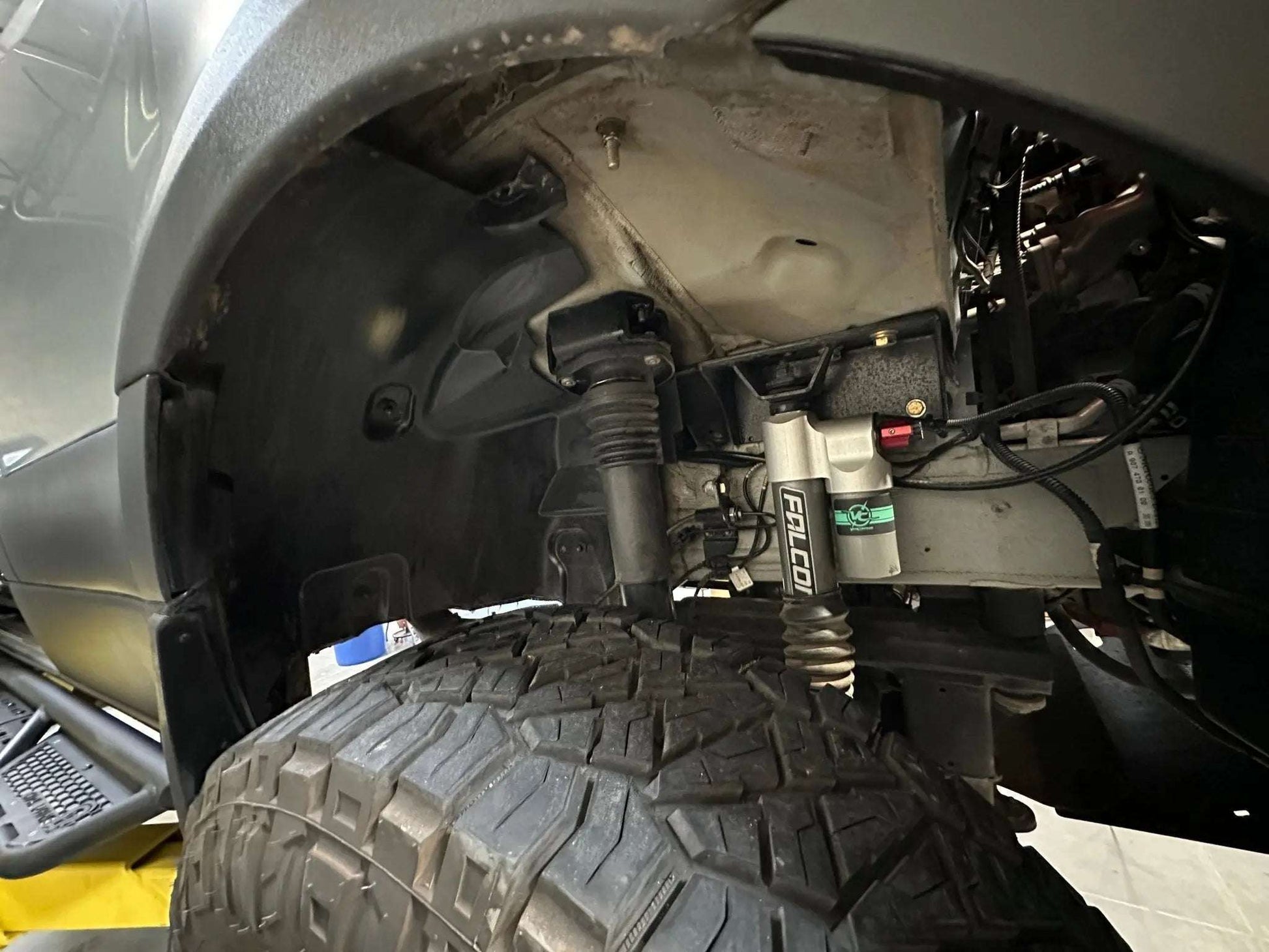 Sprinter Suspension : Stage 6.3 2" Lift (3500 AWD) by Van Compass