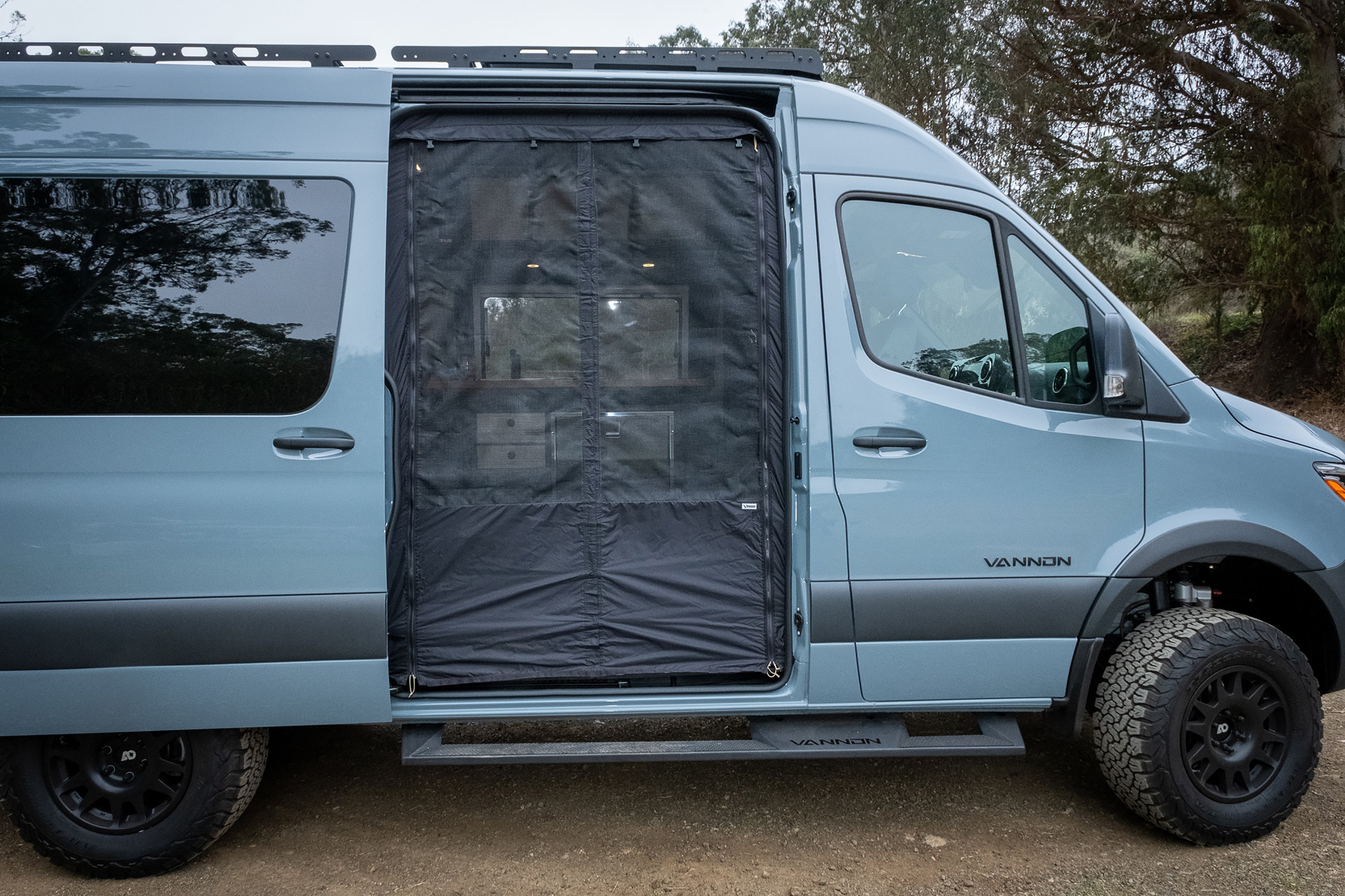 VANNON Slider Bug Screen