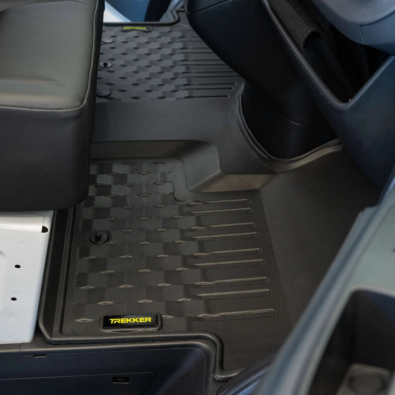 Mercedes Sprinter Van Work Series Liner + Combi Mats (2019+) Floor Liners – view 3