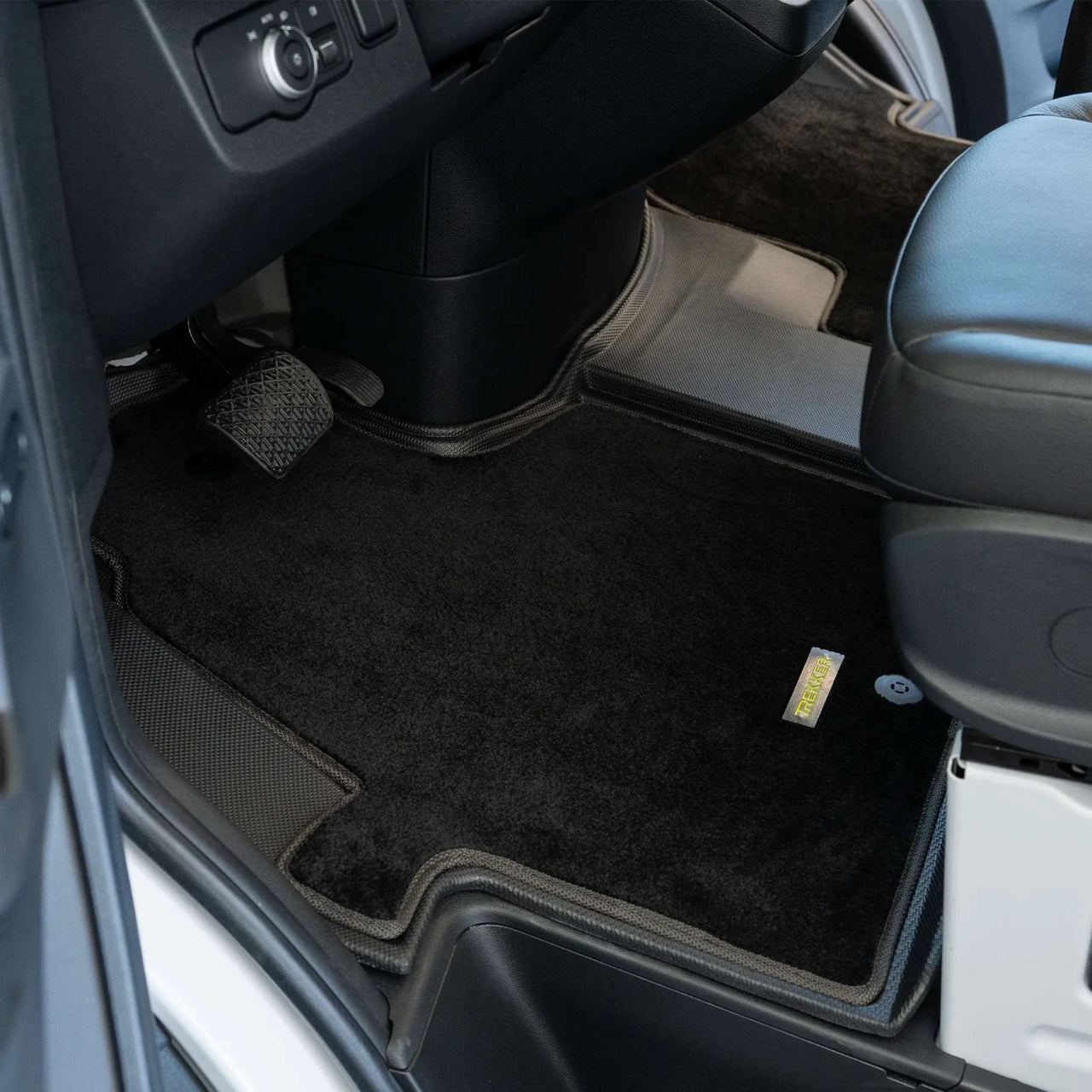 Mercedes Sprinter Van Work Series Liner + Combi Mats (2019+) Floor Liners – view 4