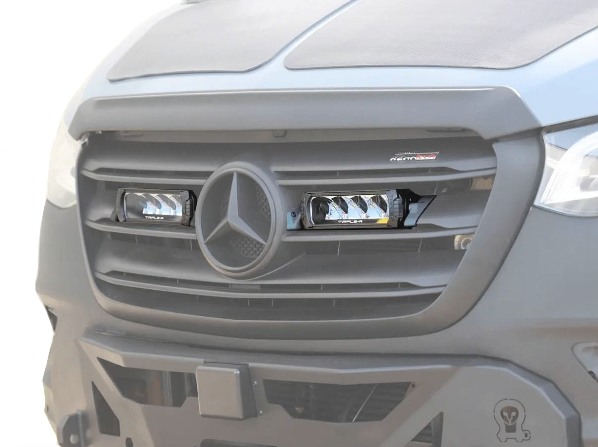 Sprinter Grille Light Kit
