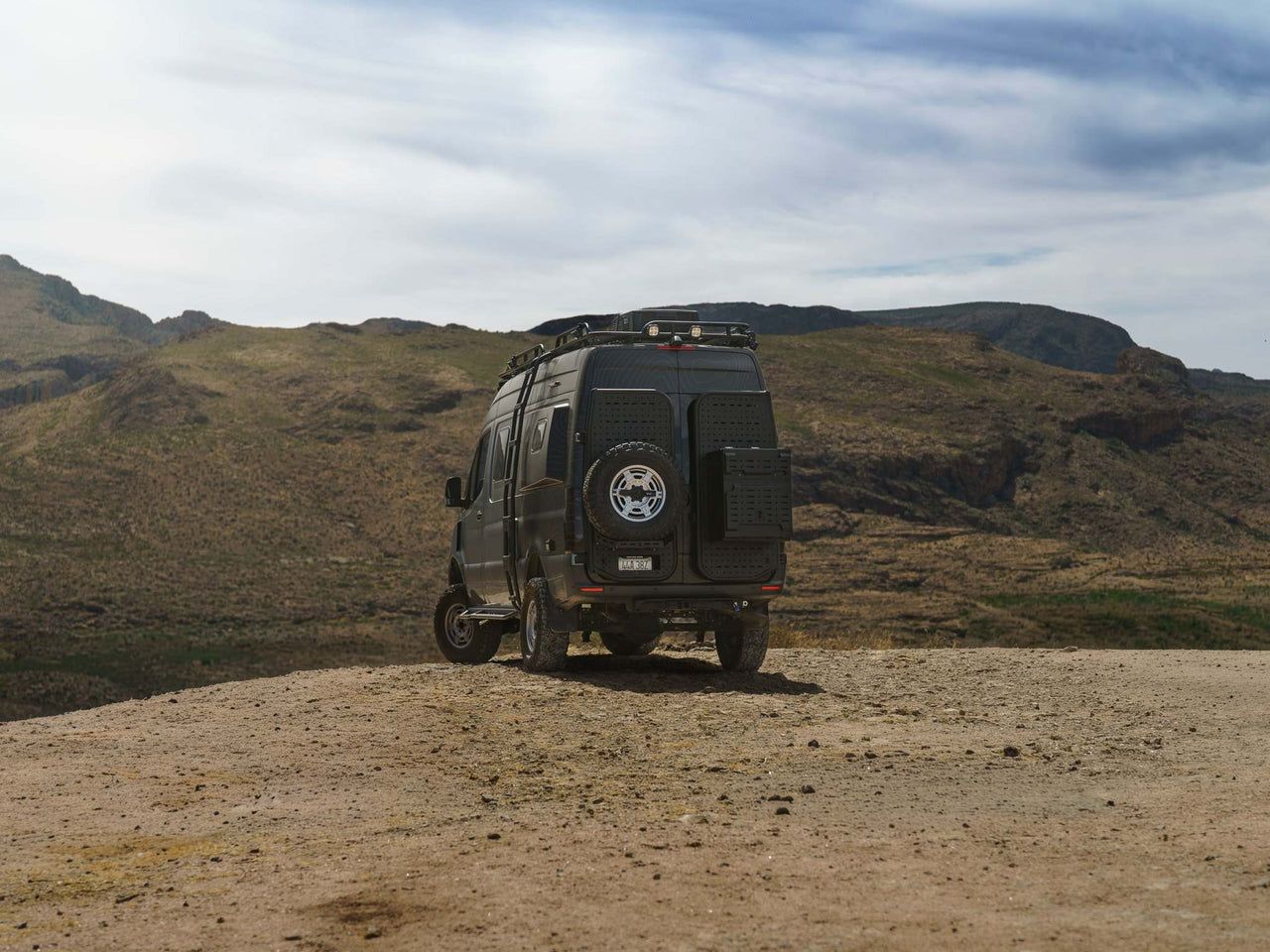 B2 Flex: Sprinter Full Rear Door Carrier (2019+) Carriers – view 9