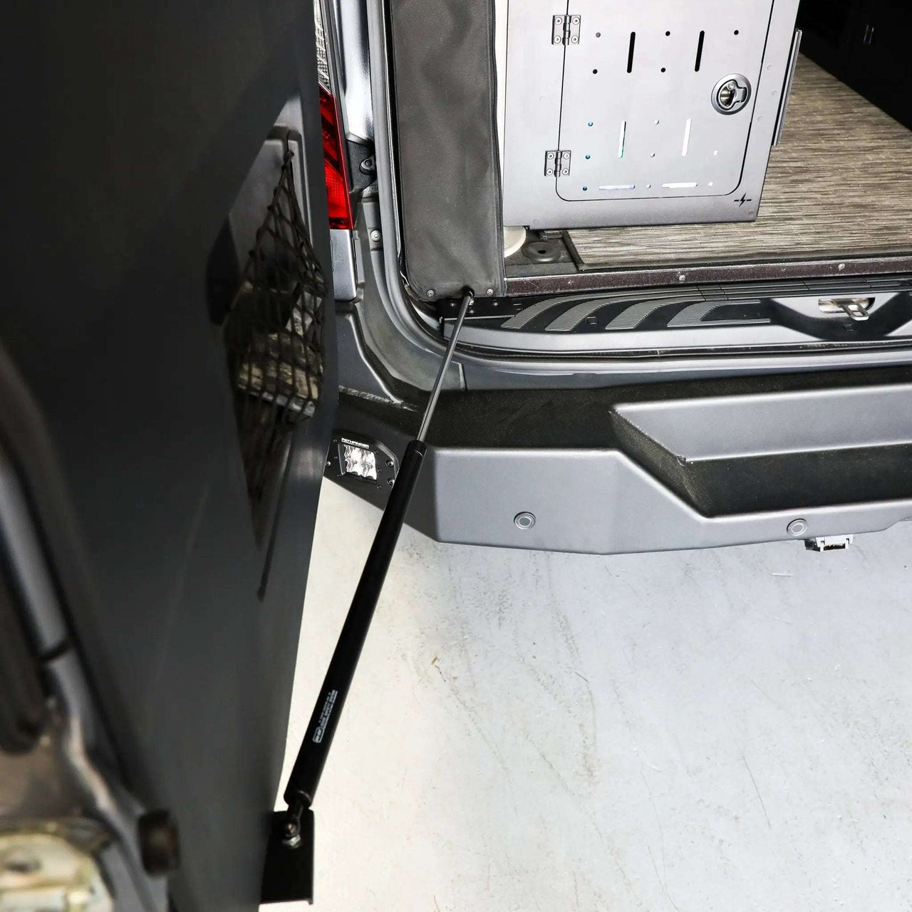 Canyon Adventure Vans Sprinter VS30 2019+ Door Struts : Stop-Stay Rear - Owl Outdoor