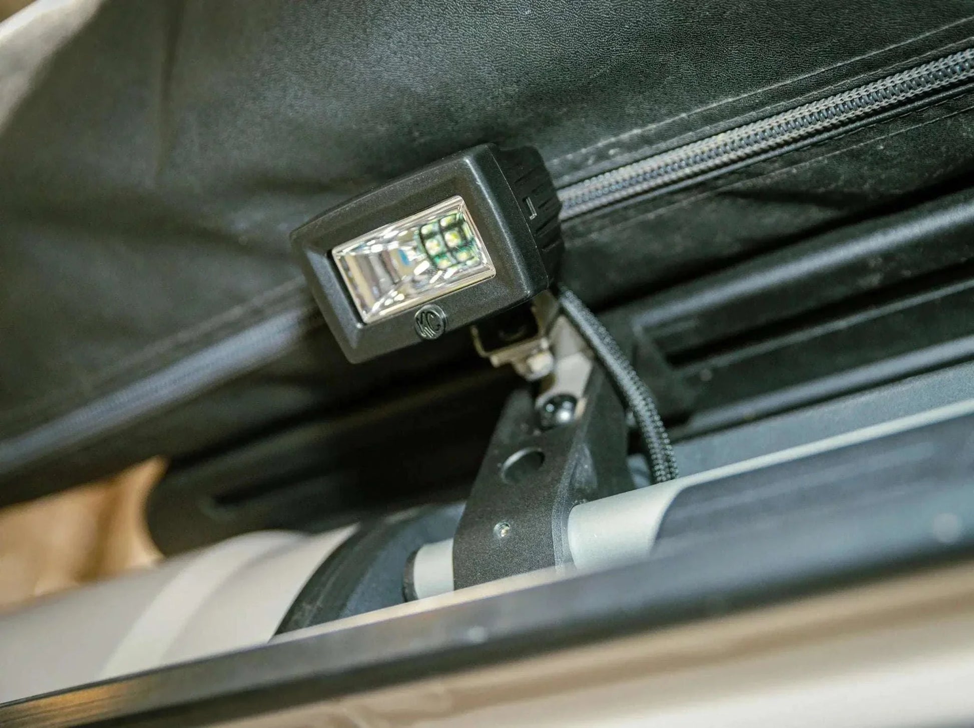 Scene Light Bracket for INEOS Grenadier installed on vehicle.