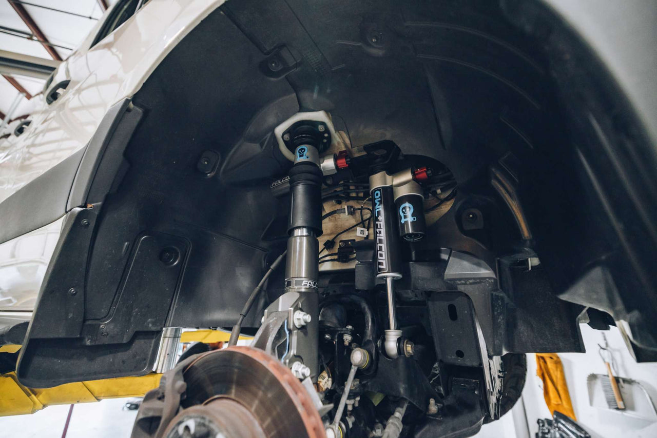Owl x Falcon Sprinter Struts : Arrow Pro Series Strut Adjustable (2015+ AWD and 4x4) - Owl Outdoor