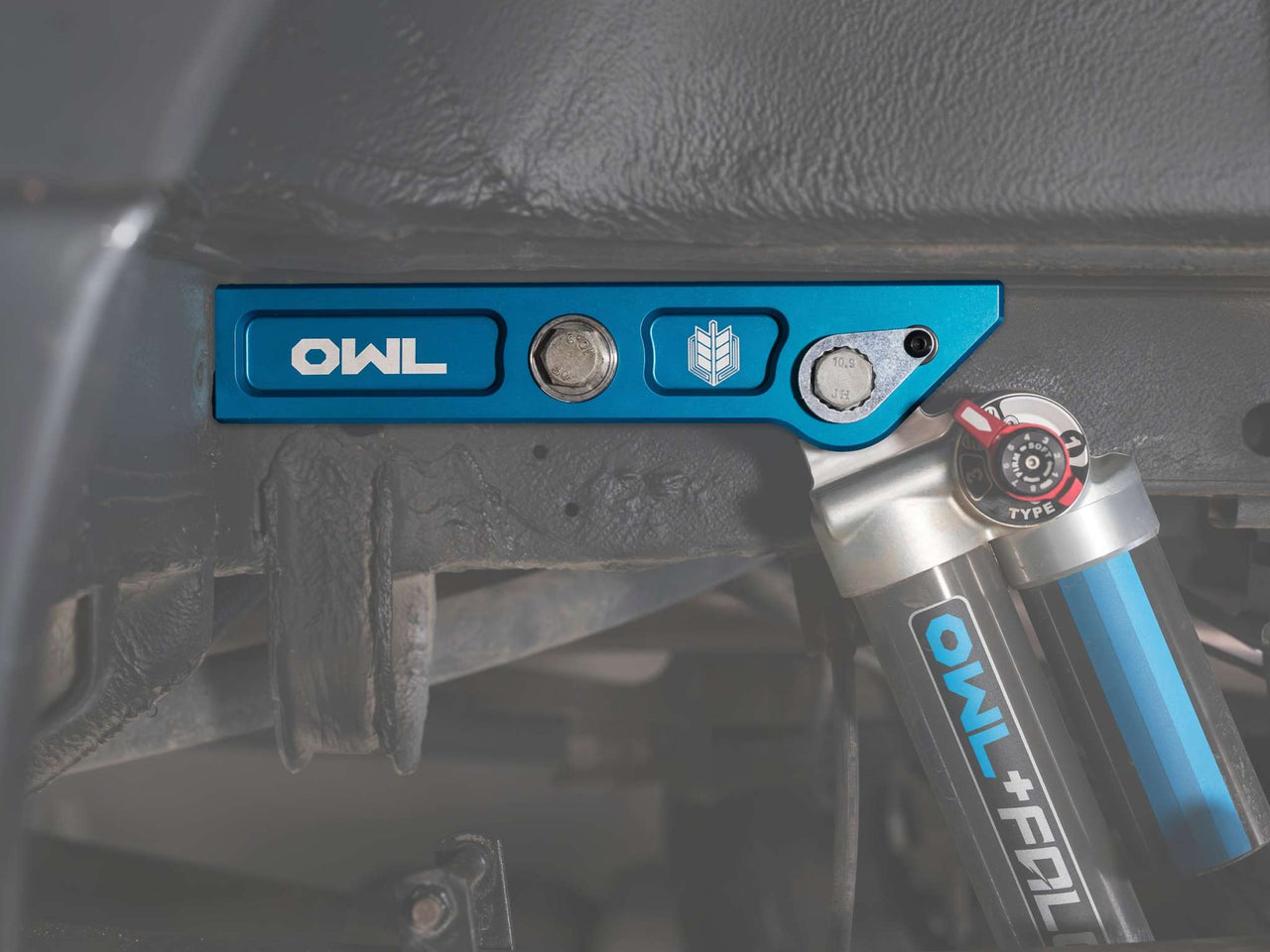 Owl Arrow Billet Compound Rear Suspension Bracket for Sprinter - Owl Outdoor