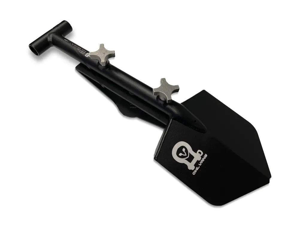 Expedition Handle 2.0 for ladder or tire carrier, black anodized aluminum, multi-functional tool.