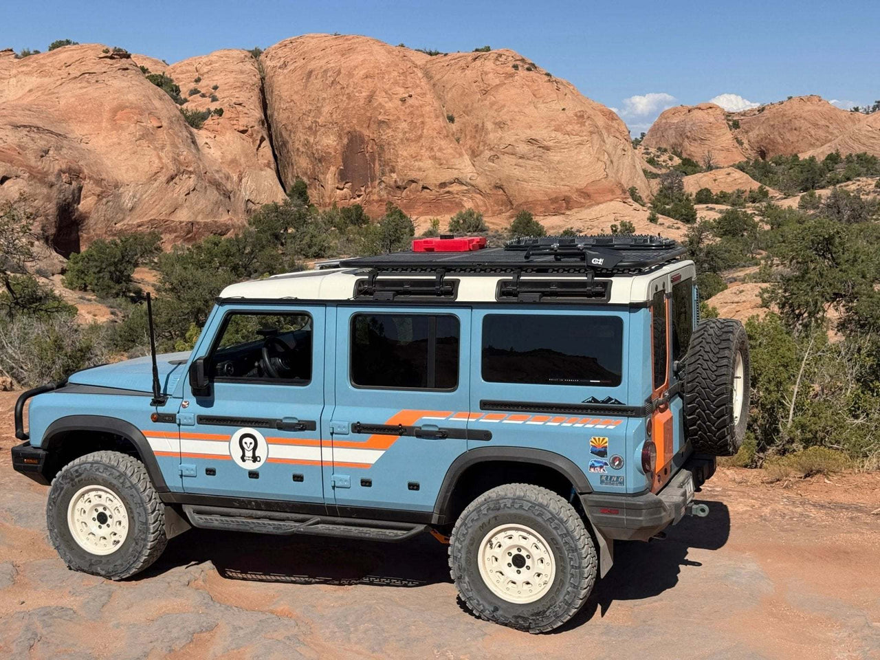 Grenadier Roof Rack : Flat Earth – view 21