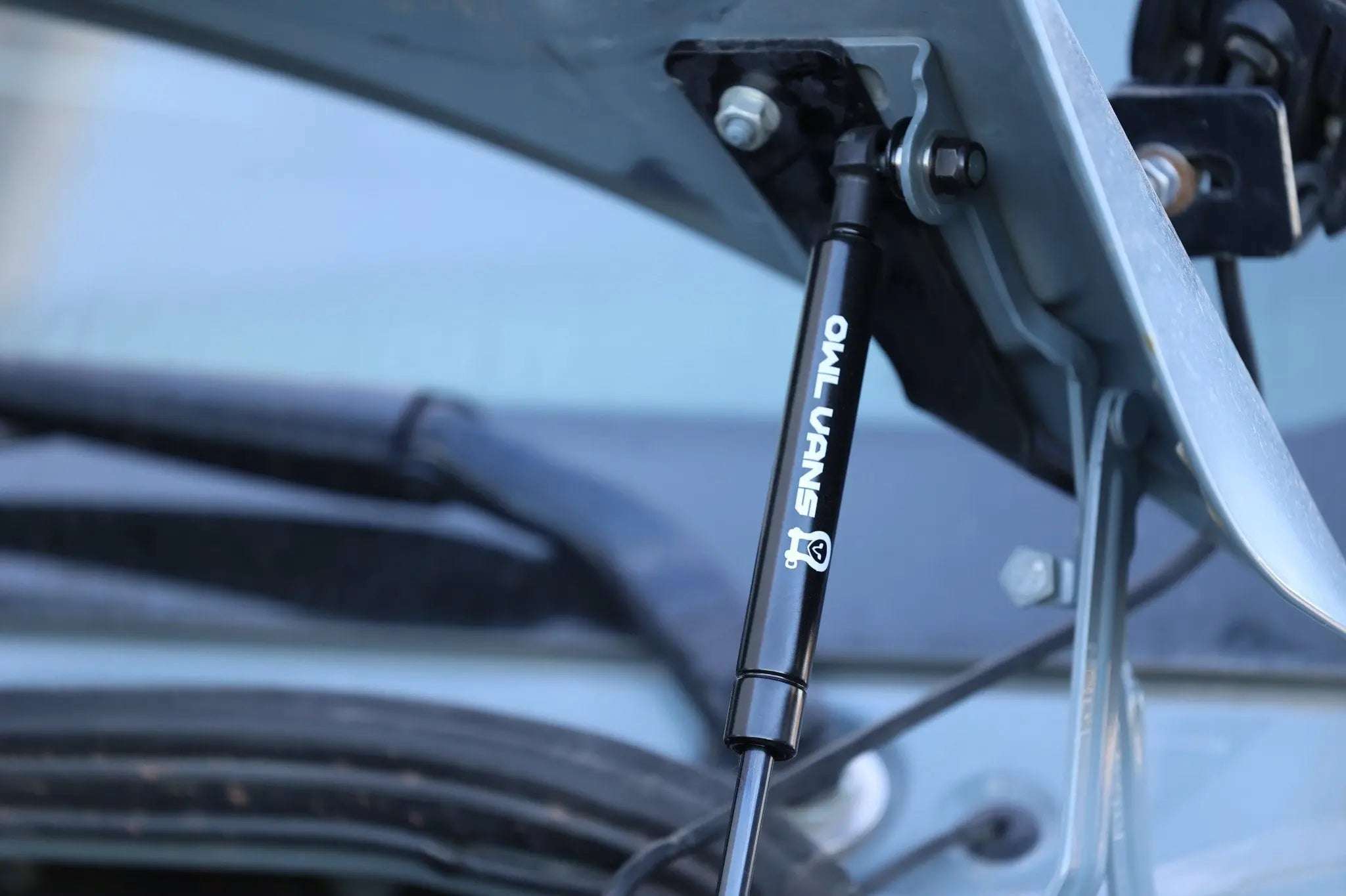 Owl Hood Strut Kit for Sprinter - Owl Outdoors
