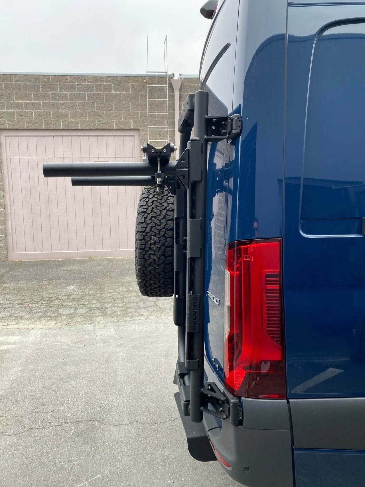 Owl Horizontal Bike Mount Tubes for Sprinter Rear Door Carrier (B2 / B2 Pro) - Owl Outdoor