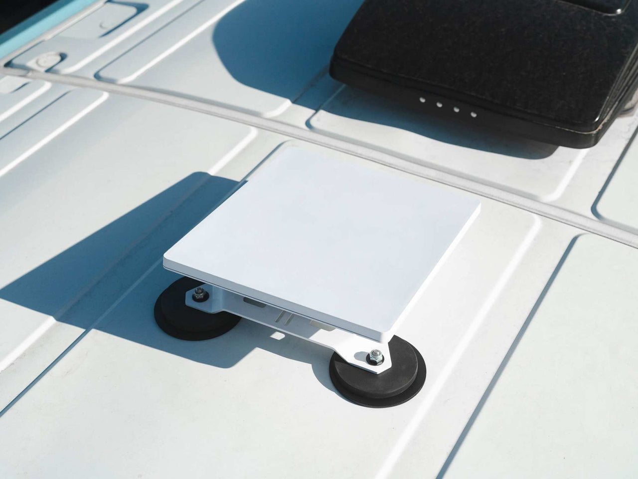 Owl Magnetic Mounting Plates: Starlink / Trail Trash / Trax Table - Owl Outdoor
