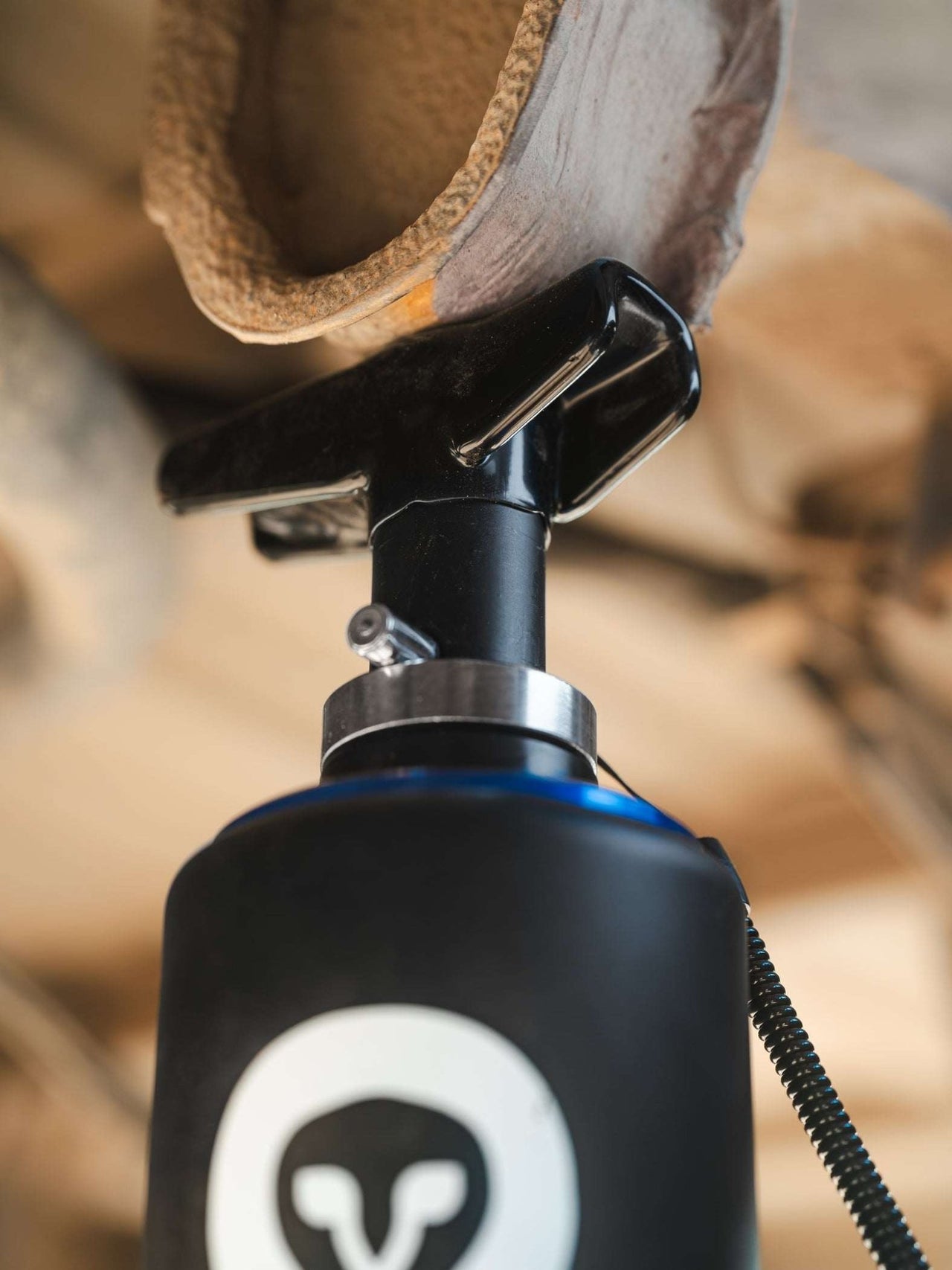 Owl Sprinter Van and Grenadier High Performance Bottle Jack - Owl Outdoor
