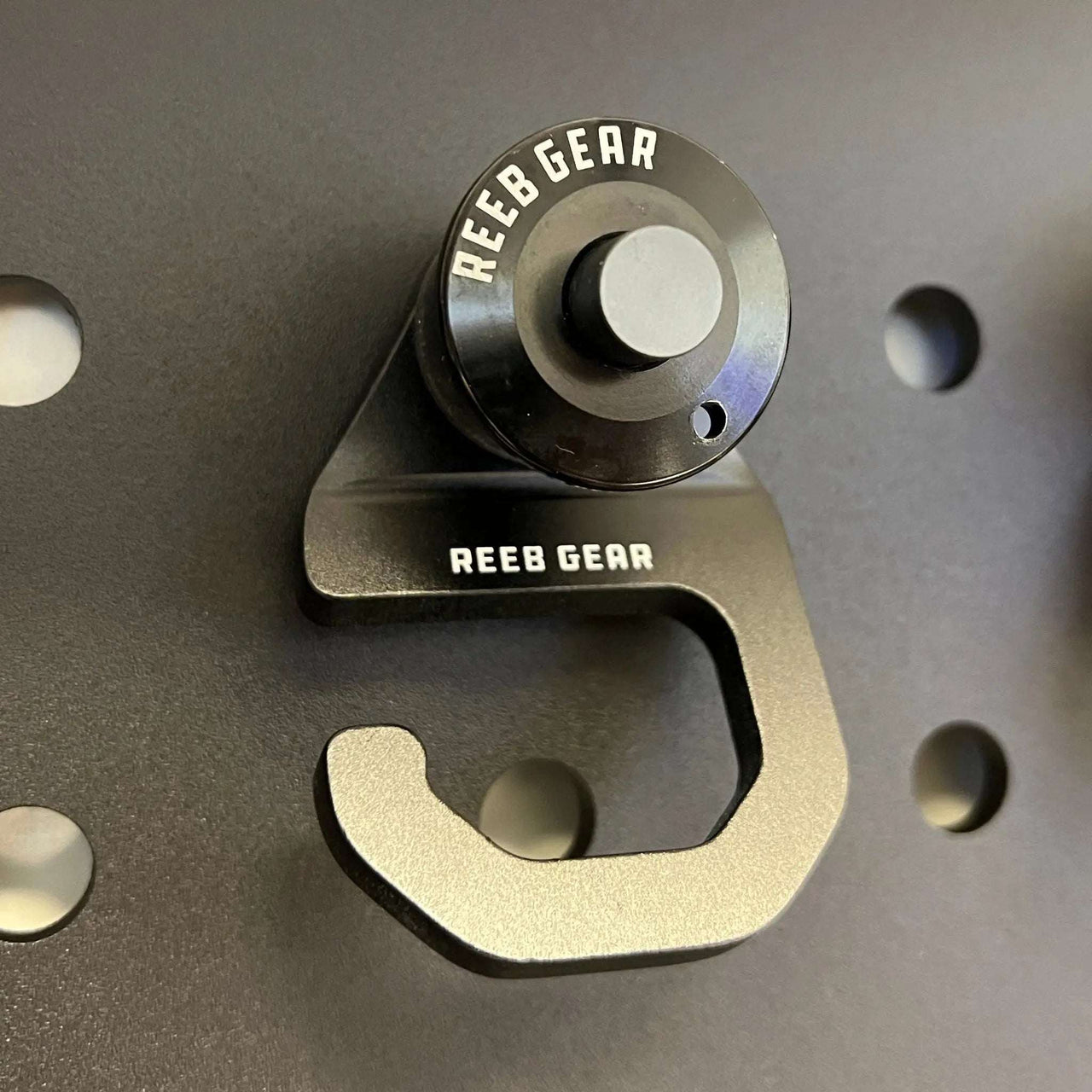 Reeb Gear Sherpa Quick Release Hook - Owl Outdoor