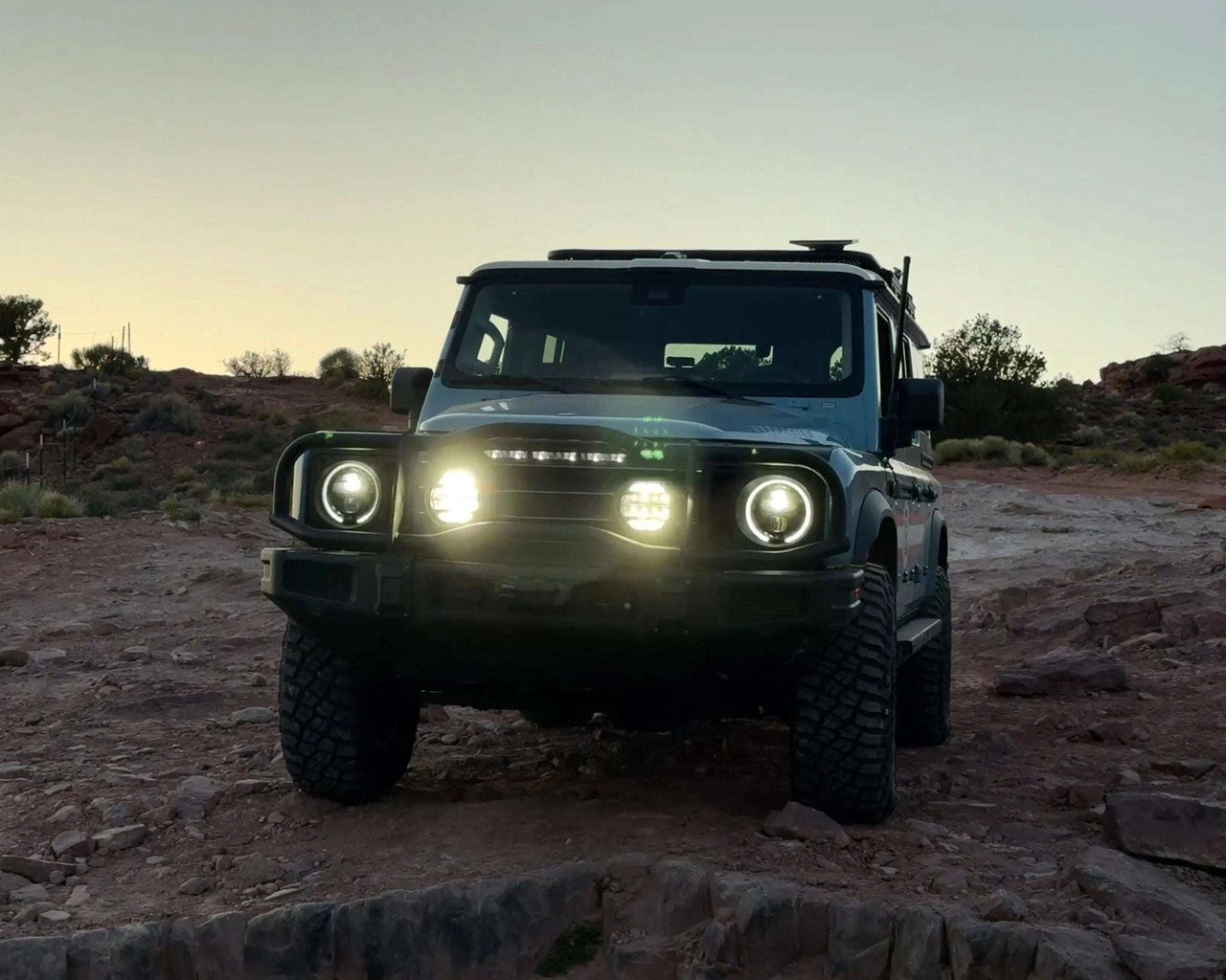 Grenadier Light Kit : 7" Grille – view 11